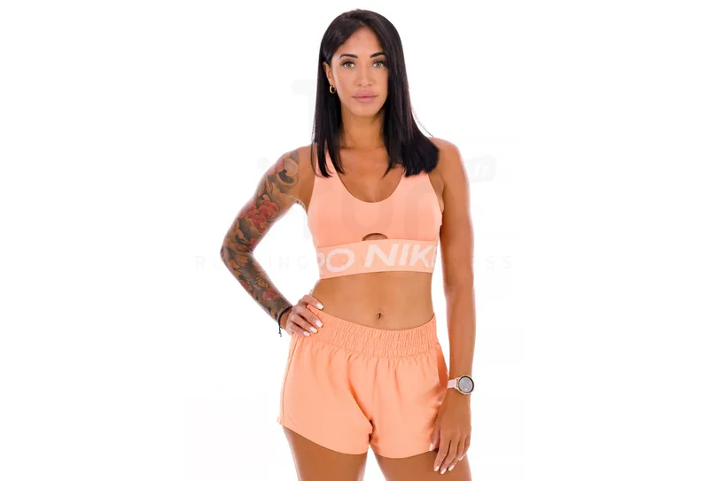 Nike Indy Plunge